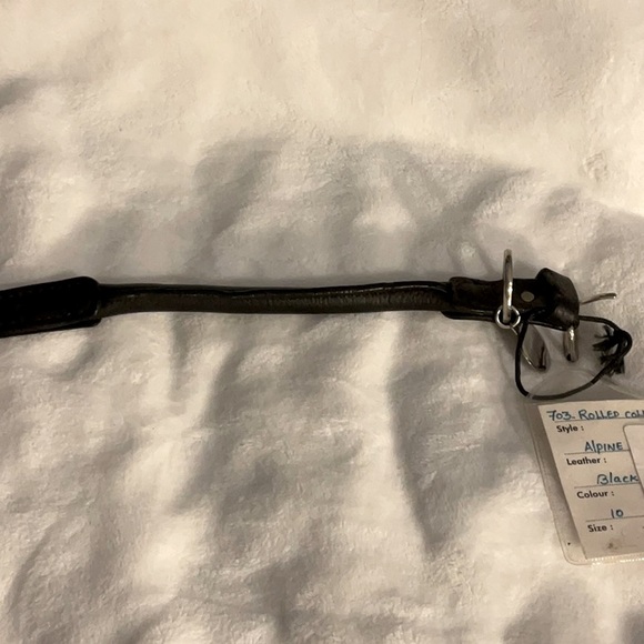 New 704 leather rolled color by Alpine. 10” black - Picture 2 of 6